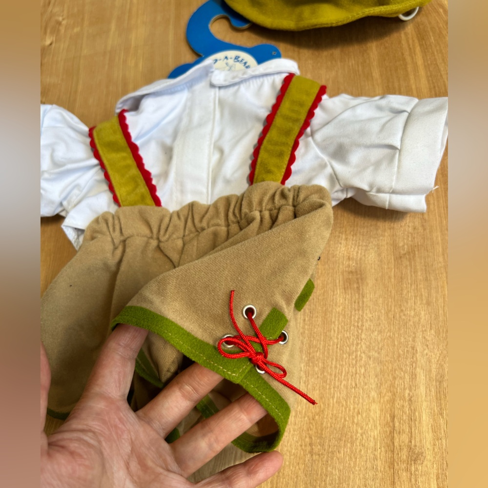 🧸 Build-A-Bear Alpine Outfit - Picture 4 of 6